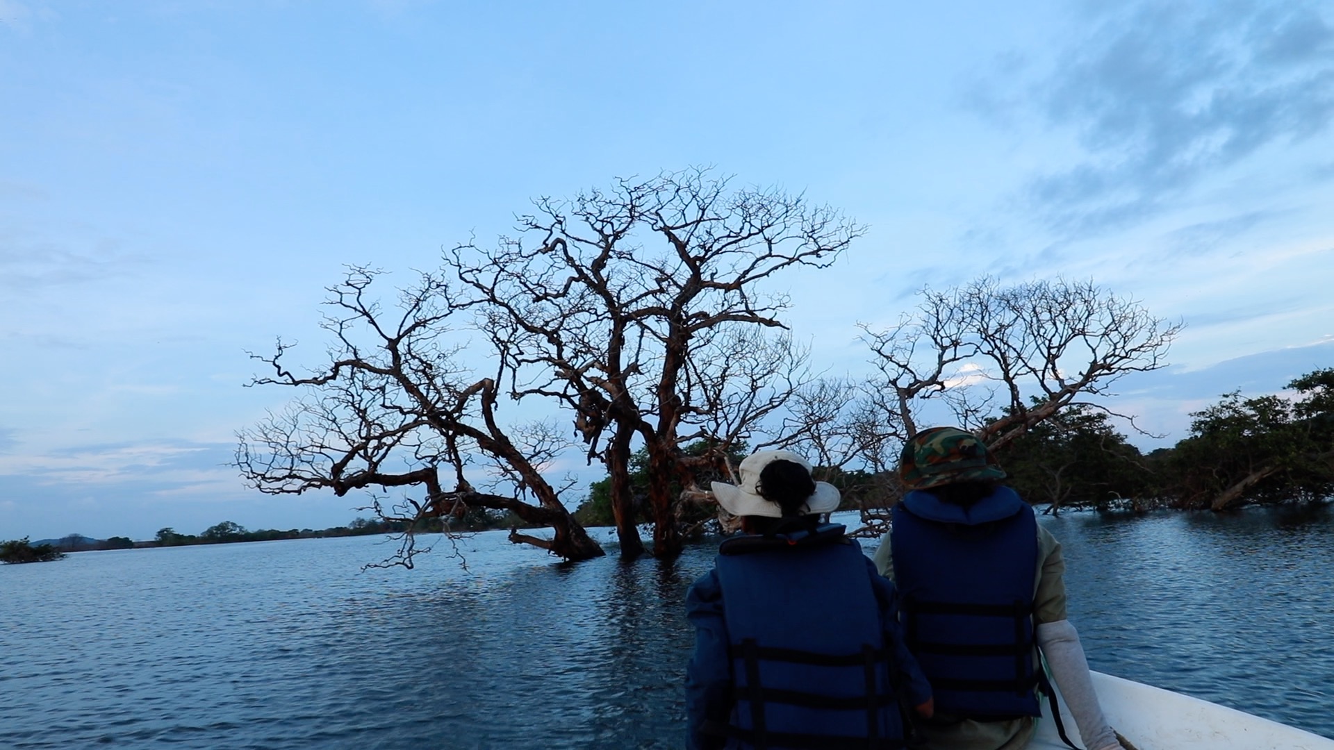 Rising waters at Yan Oya